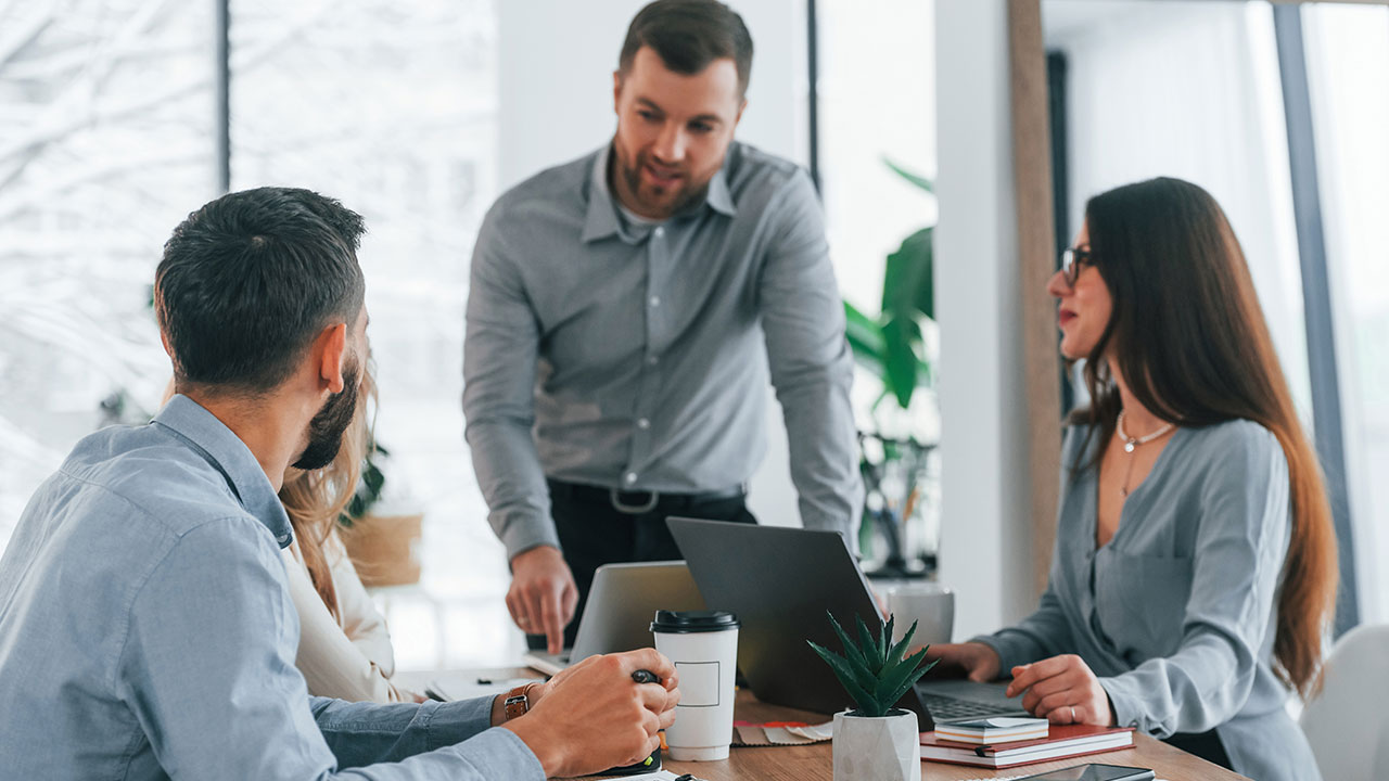 Best Executive Coaching Certification Programs for Experienced Professionals